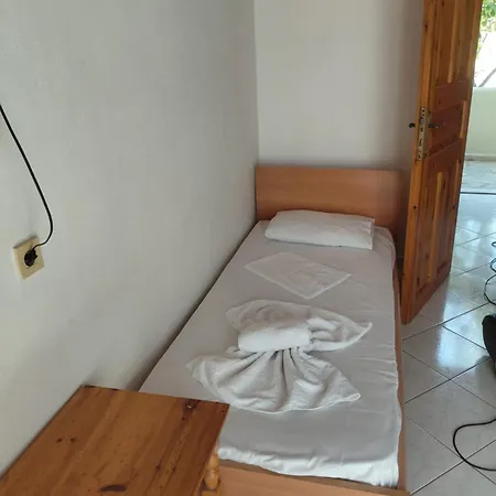 Giola And 1 Apartamento *