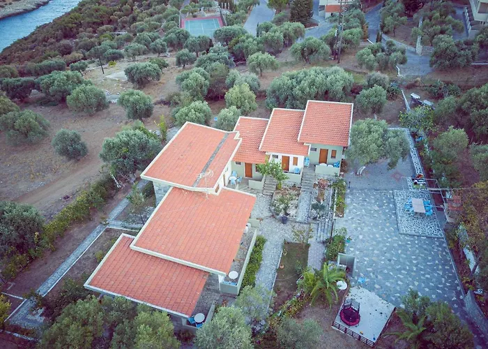 Giola And 1 Αστρίδα